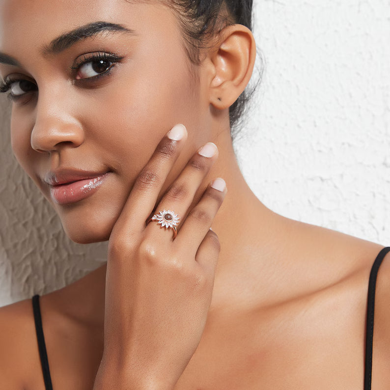 Daisy Flower Photo Projection Ring  Personalized Picture Inside Ring  Sterling Silver Keepsake Jewelry  Trendy Best Friend Gift