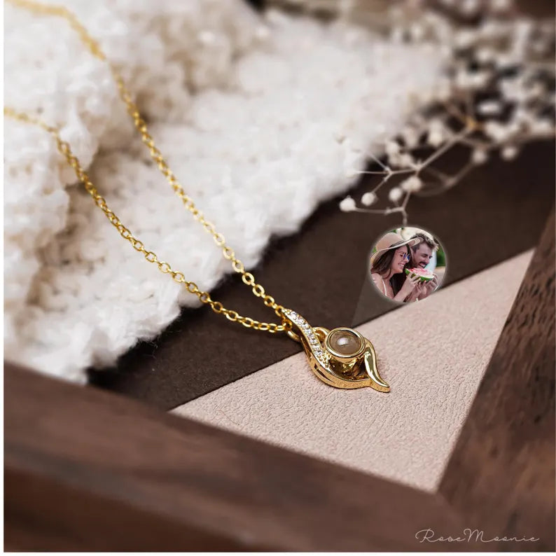 Memorial Projection Photo Necklace, Custom Teardrop Picture Necklace, Personalized Projection Jewelry, Wedding Gift, Birthday Gifts for Her