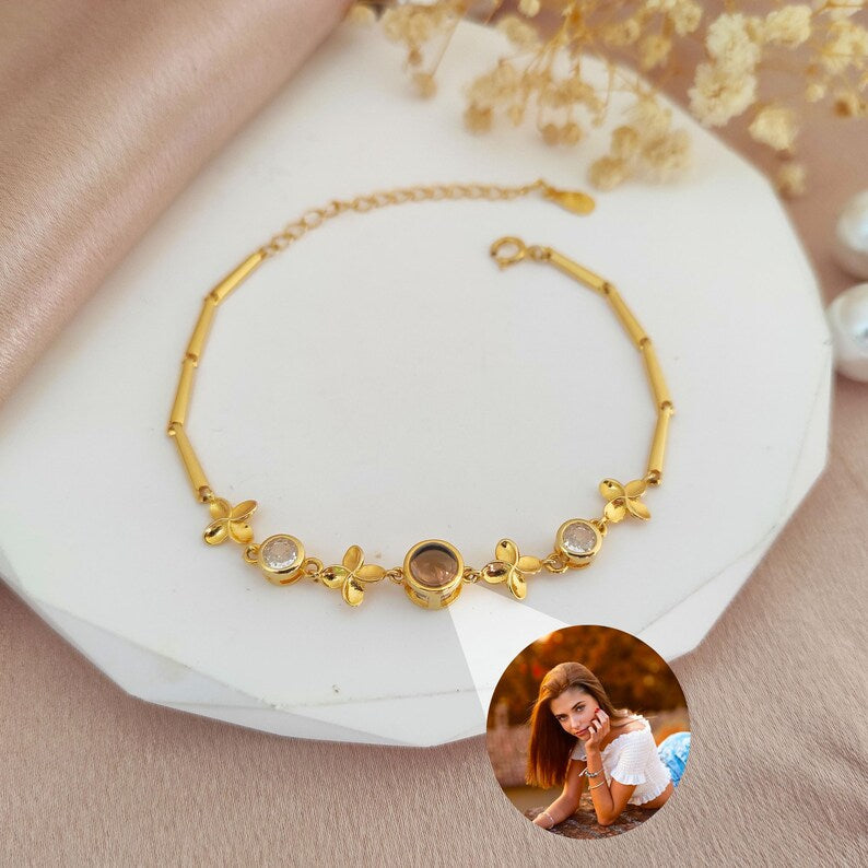Dainty Birth flower bracelet,Projection Photo Bracelet for Women,Photo Inside Bangle,Christmas gift for her,Pet Photo Bracelet,Birthday Gift
